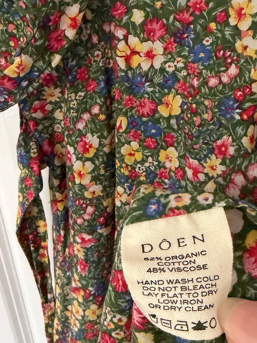 Doen Emilia Dress in Green Valley Floral - Picture 6 of 9